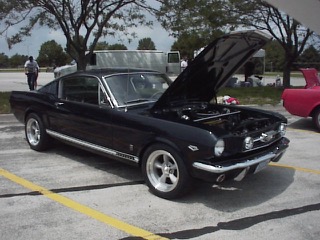 MCCI_Car_Show_2000_00002.jpg