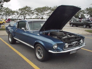 MCCI_Car_Show_2000_00012.jpg