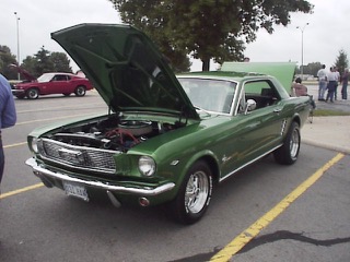 MCCI_Car_Show_2000_00016.jpg